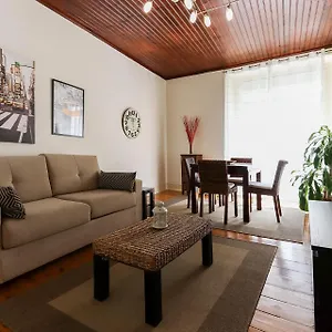 Cozy And Sunny - Anjos, Apartamento